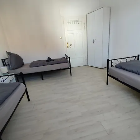 Apartment Pension Homberg